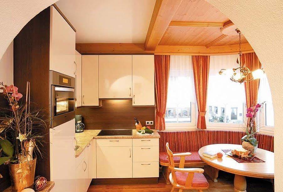 Alpinstyle Hotel อิสชเกิล ภายนอก รูปภาพ