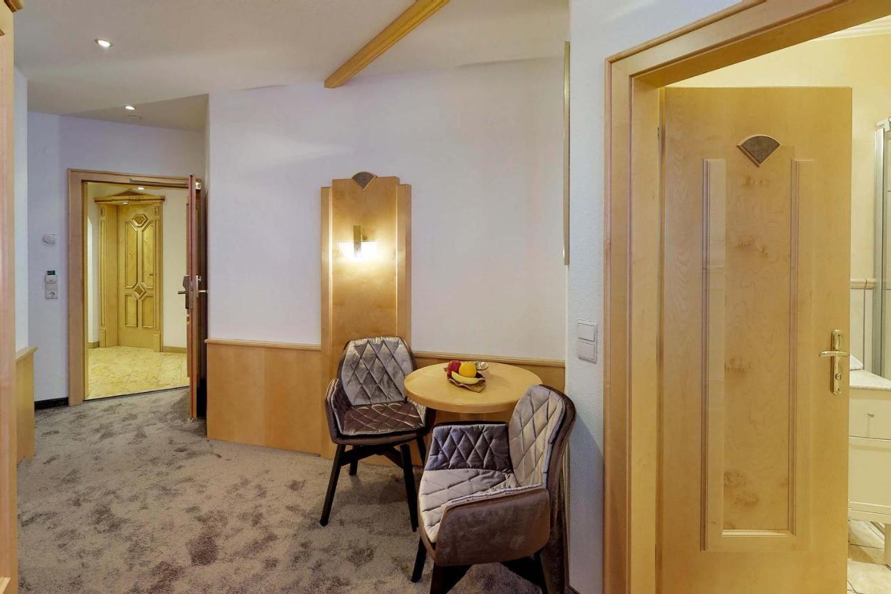 Alpinstyle Hotel อิสชเกิล ภายนอก รูปภาพ